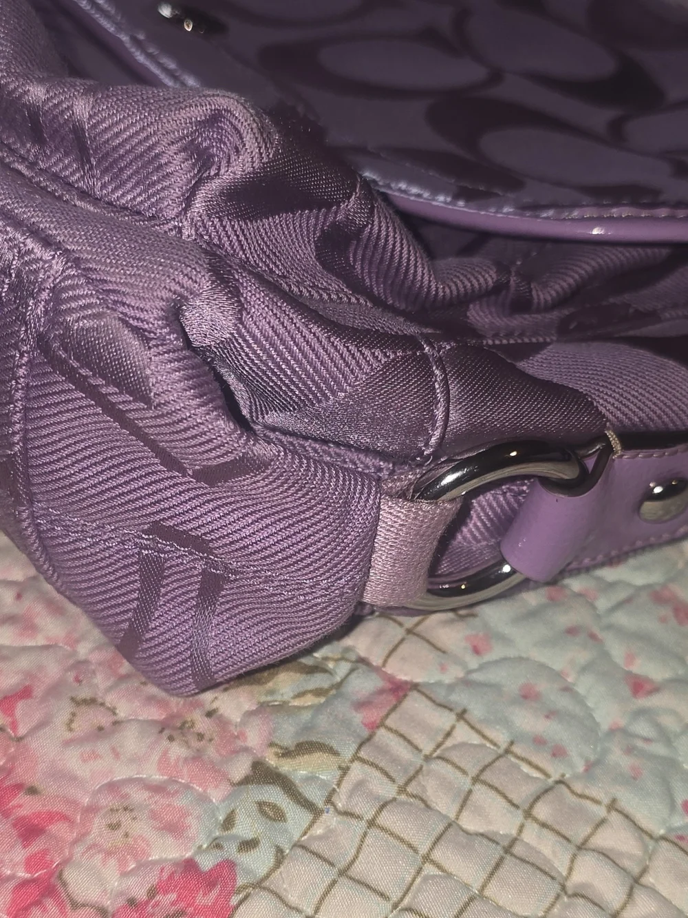 Coach pre 💜 interior